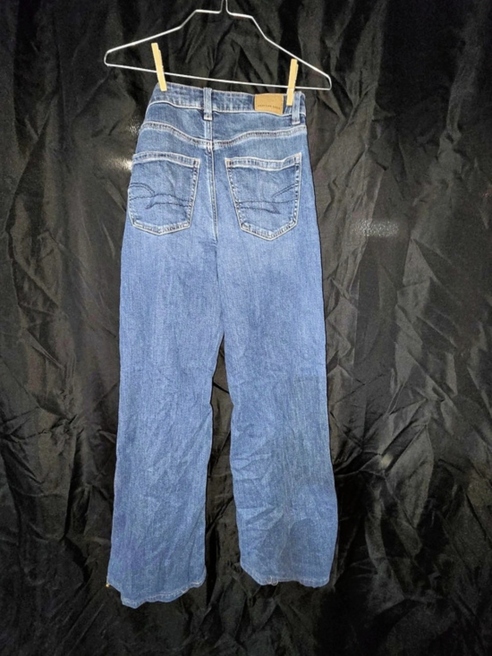 American Eagle Women's Distressed Wide Leg Jeans Size 8
